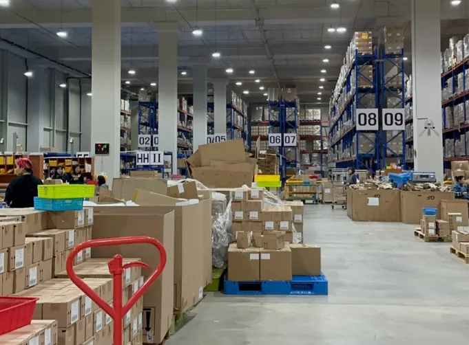 Tedarik Rehberi 2025: Tedarik Türleri, Süreç Adımları ve Maliyet ve Tedarikçi Yönetimine İlişkin Temel Stratejiler